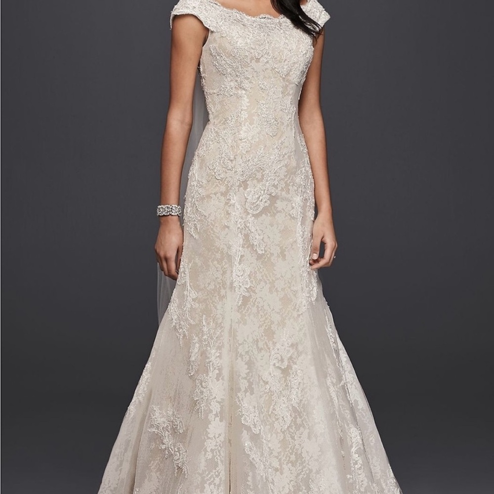 NWT, unaltered! Oleg Cassini Cream Off the Shoulder Cap Sleeve Wedding Gown